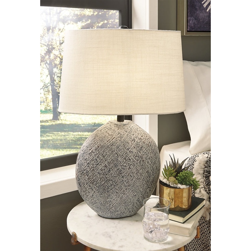 Ashley Express – Harif Paper Table Lamp (1/CN)