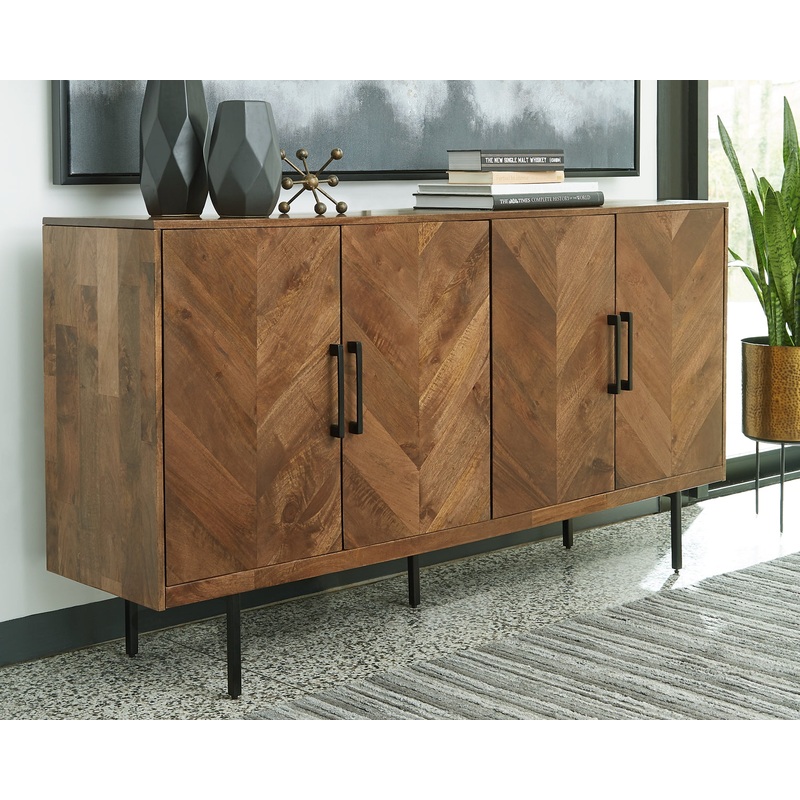 Ashley Express – Prattville Accent Cabinet