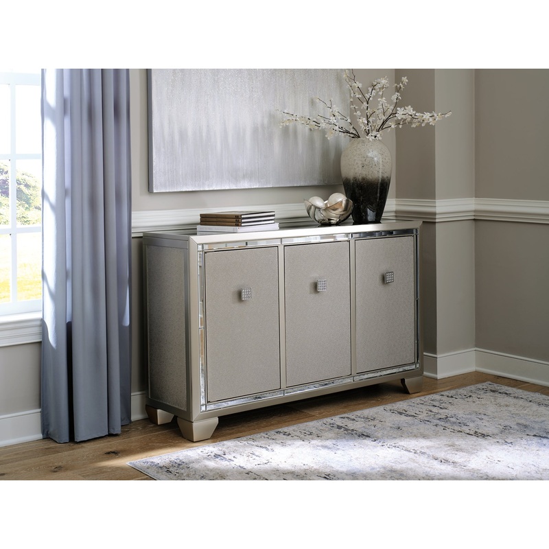 Ashley Express – Chaseton Accent Cabinet