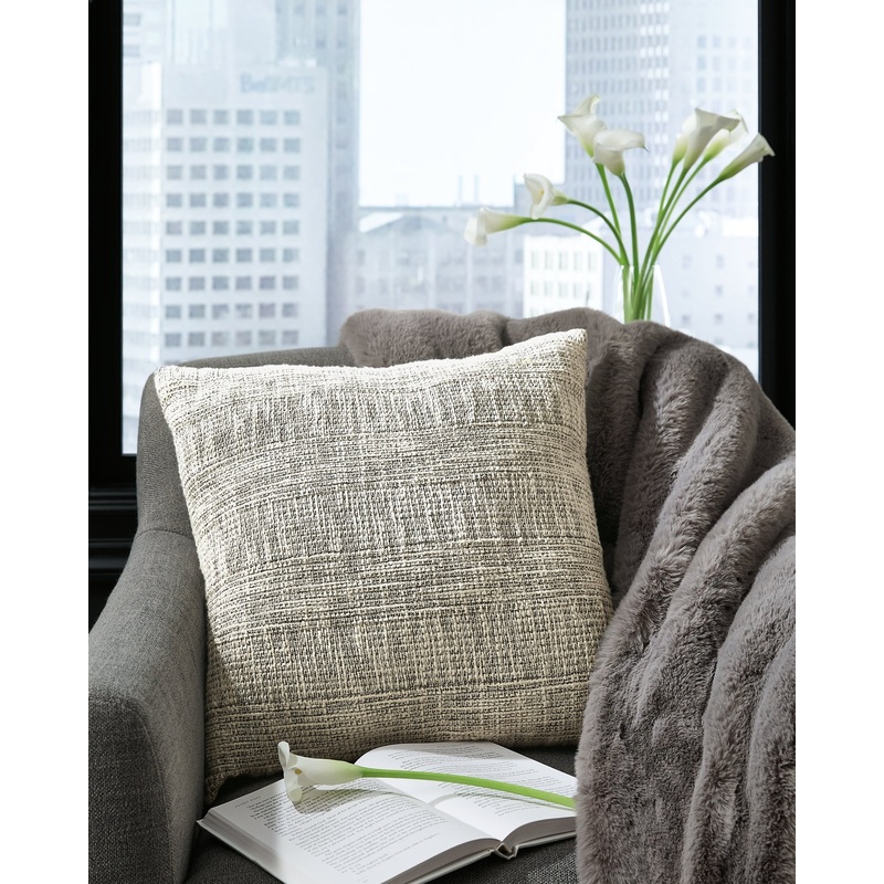 Ashley Express – Carddon Pillow