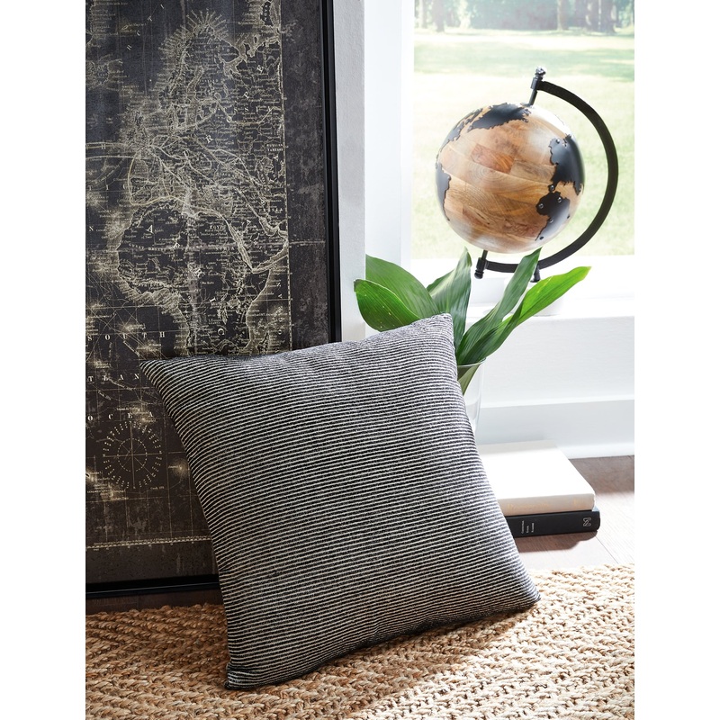 Ashley Express – Edelmont Pillow