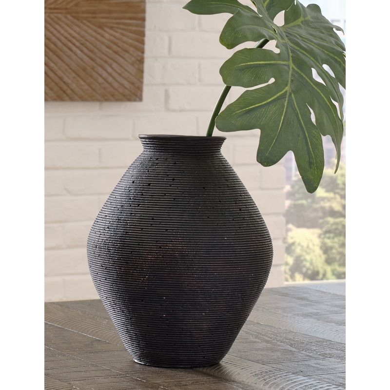 Ashley Express – Hannela Vase|Antique Brown|Antique Tan