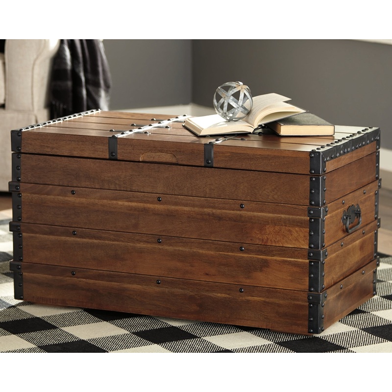 Ashley Express – Kettleby Storage Trunk