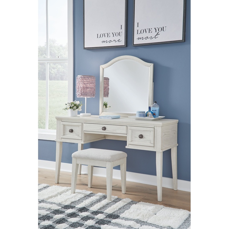 Ashley Express – Robbinsdale Mirrored Vanity with Bench