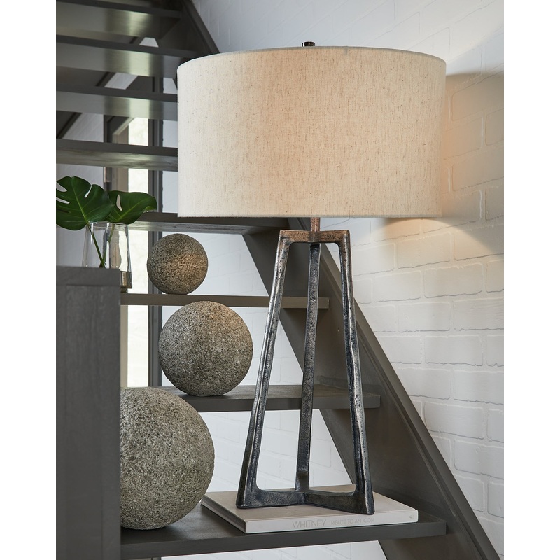 Ashley Express – Ryandale Metal Table Lamp (1/CN)