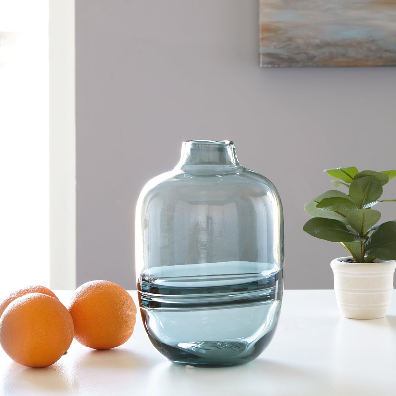 Ashley Express – Lemmitt Vase