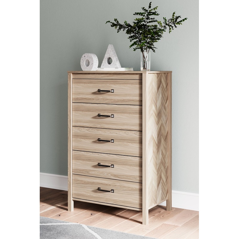Ashley Express – Battelle Five Drawer Chest