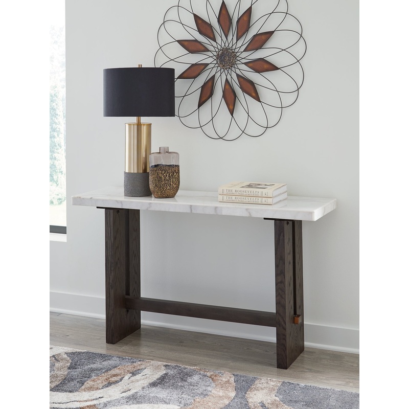 Ashley Express – Burkhaus Sofa Table