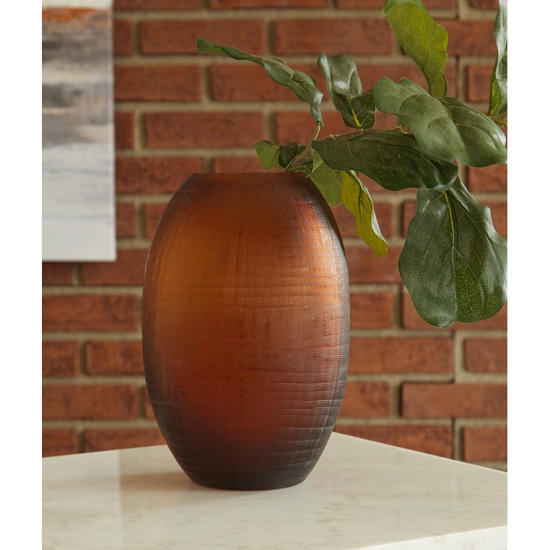 Ashley Express – Embersen Vase
