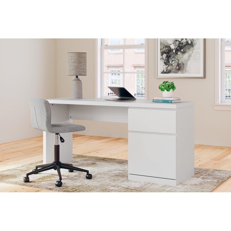 Ashley Express – Onita Home Office Desk