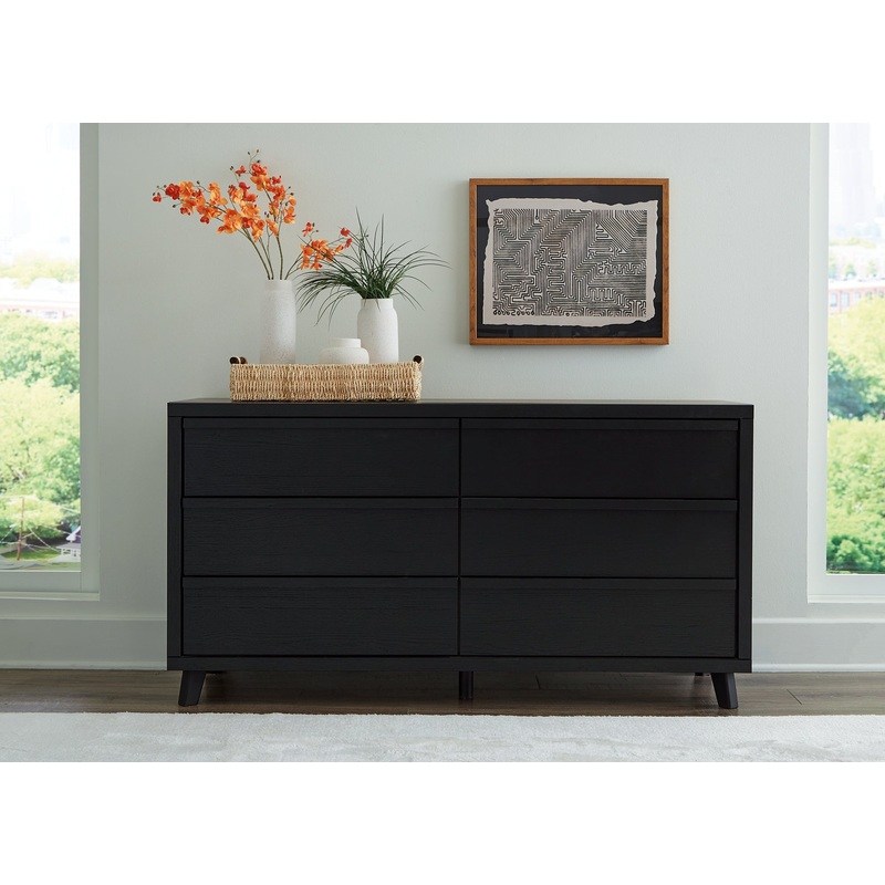Danziar Six Drawer Dresser