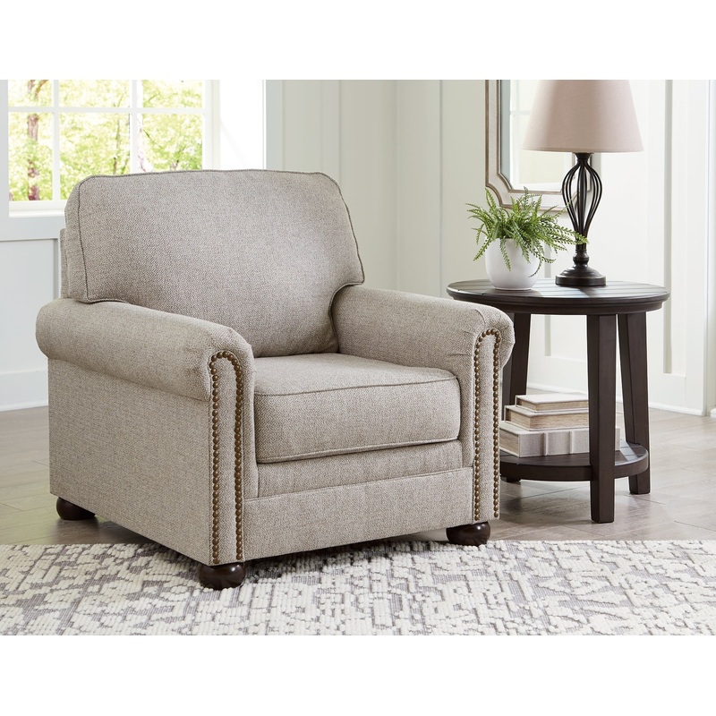 Gaelon Chair