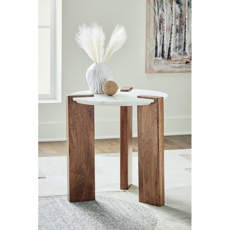 Ashley Express – Isanti Round End Table