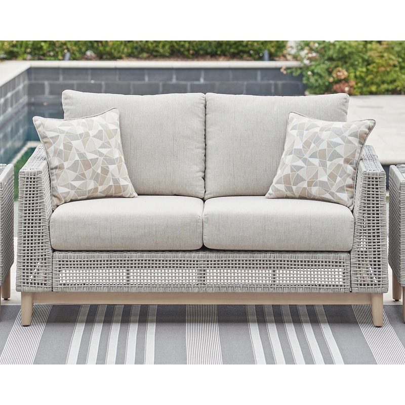 Seton Creek Loveseat w/Cushion