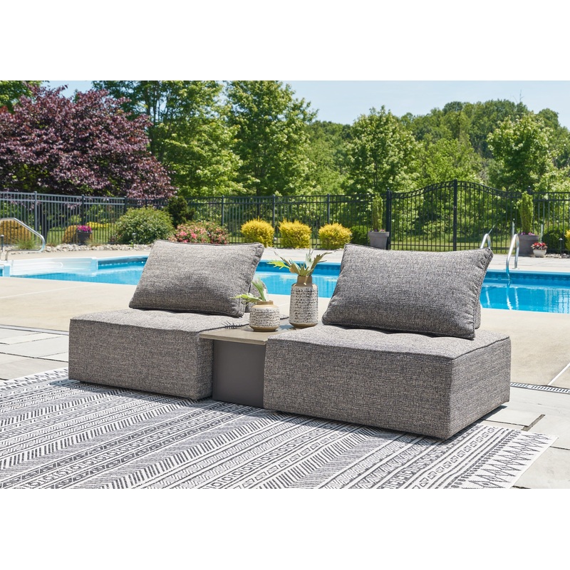 Ashley Express – Bree Zee 3-Piece Outdoor Sectional