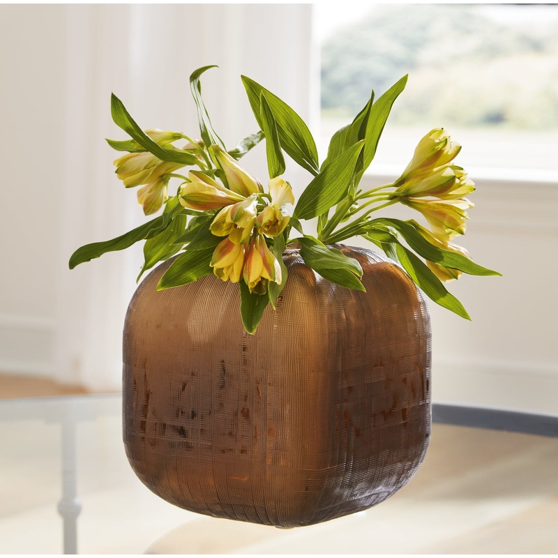 Ashley Express – Capard Vase