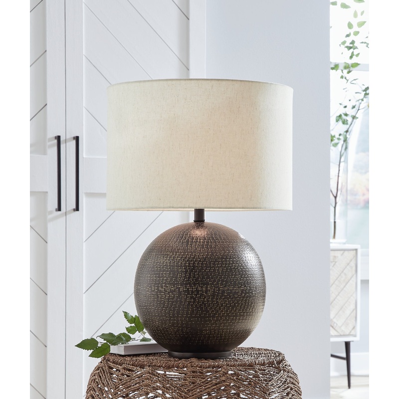 Ashley Express – Hambell Metal Table Lamp (1/CN)