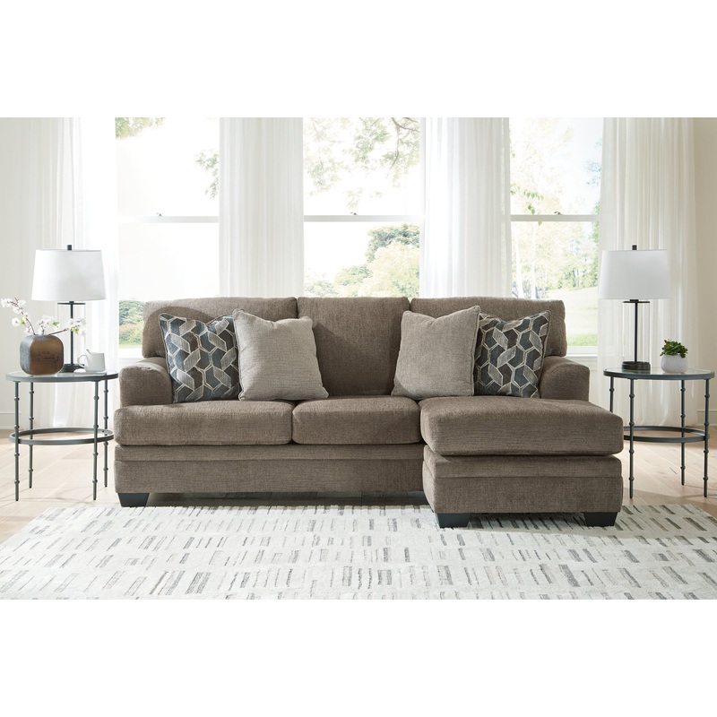 Stonemeade Sofa Chaise|Taupe|Nutmeg