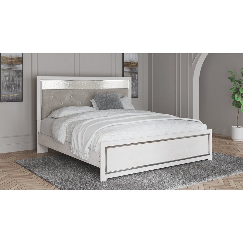 Altyra King Panel Bed