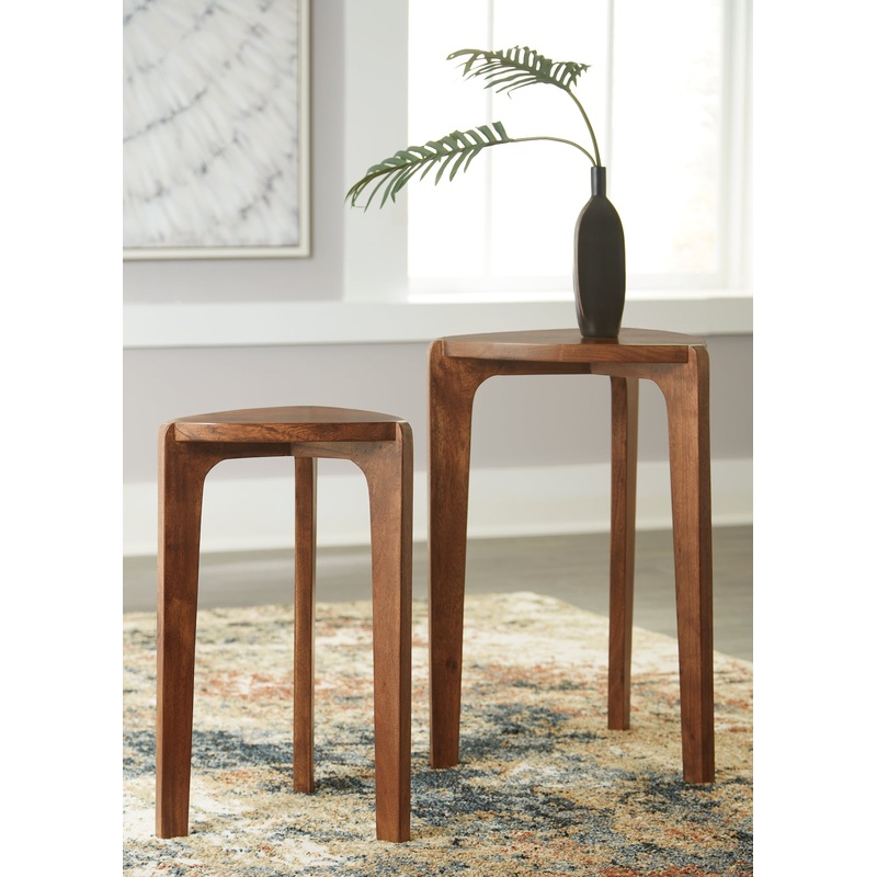 Ashley Express – Brynnleigh Accent Table Set (2/CN)