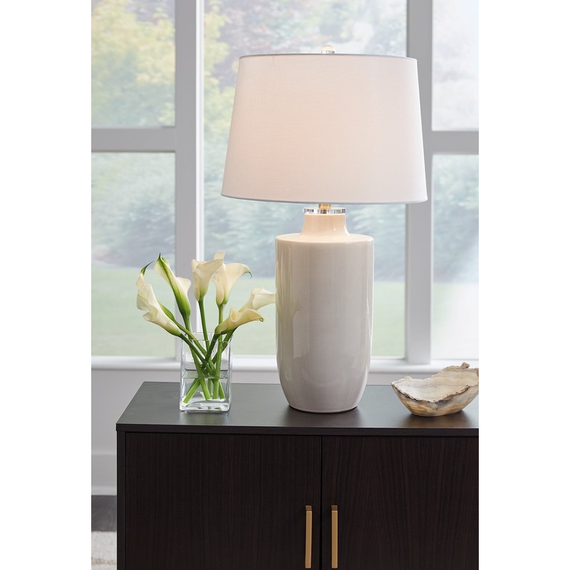 Ashley Express – Cylener Ceramic Table Lamp (1/CN)