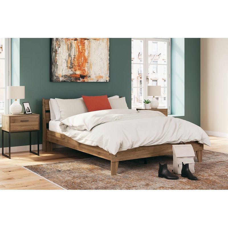 Ashley Express – Deanlow  Platform Panel Bed