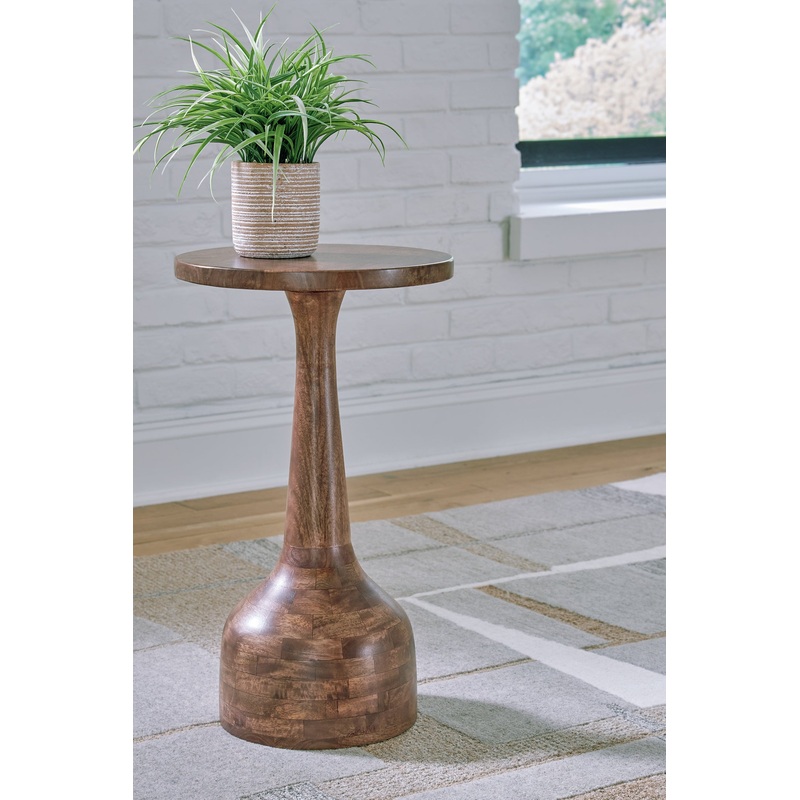 Ashley Express – Joville Accent Table