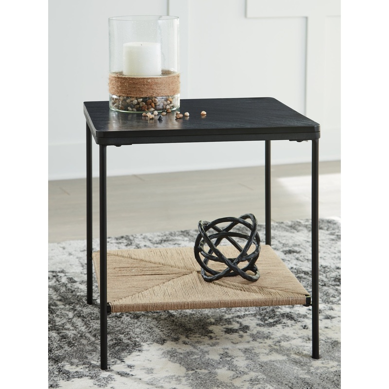 Ashley Express – Minrich Accent Table