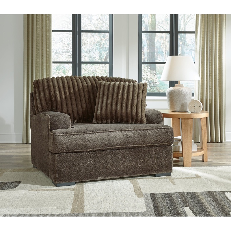 Aylesworth Chair and a Half