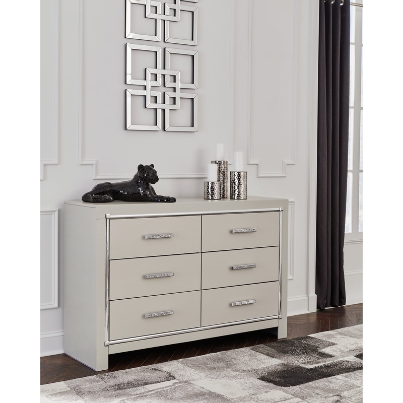 Zyniden Six Drawer Dresser