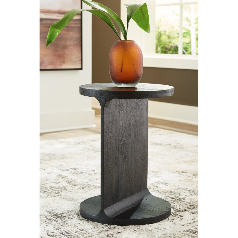 Ashley Express – Adderley Accent Table