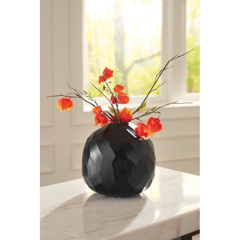 Ashley Express – Ryanford Vase