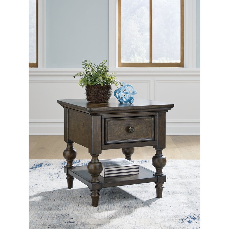 Ashley Express – Veramond Square End Table
