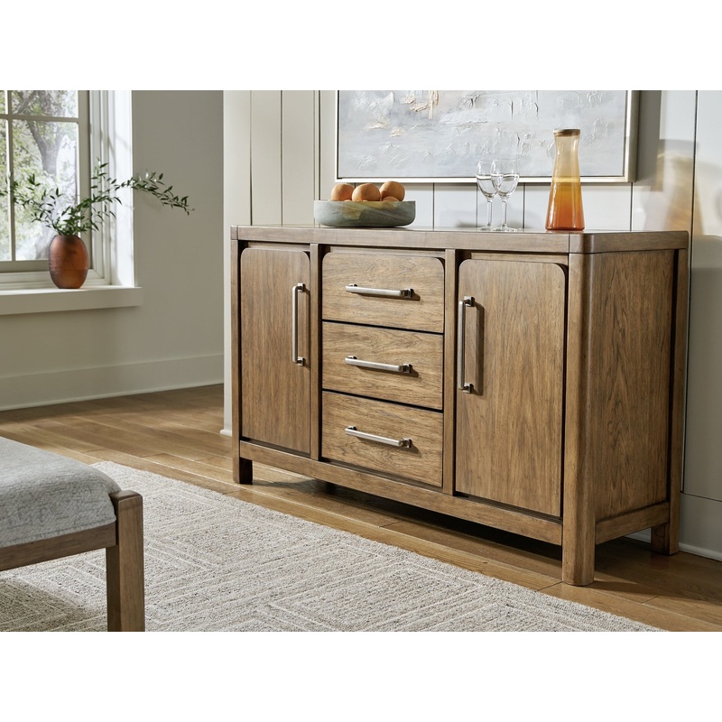 Cabalynn Dining Room Server