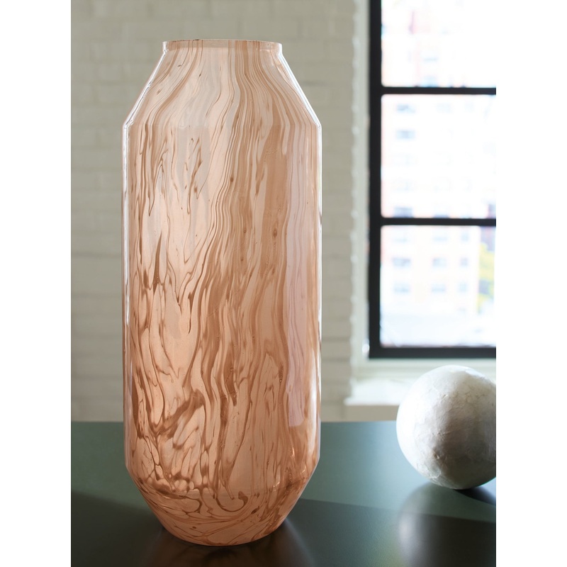Ashley Express – Dushby Vase