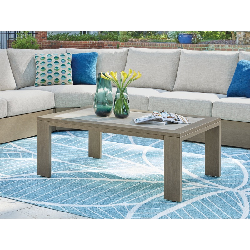 Ashley Express – Kimpton Isle Rectangular Cocktail Table