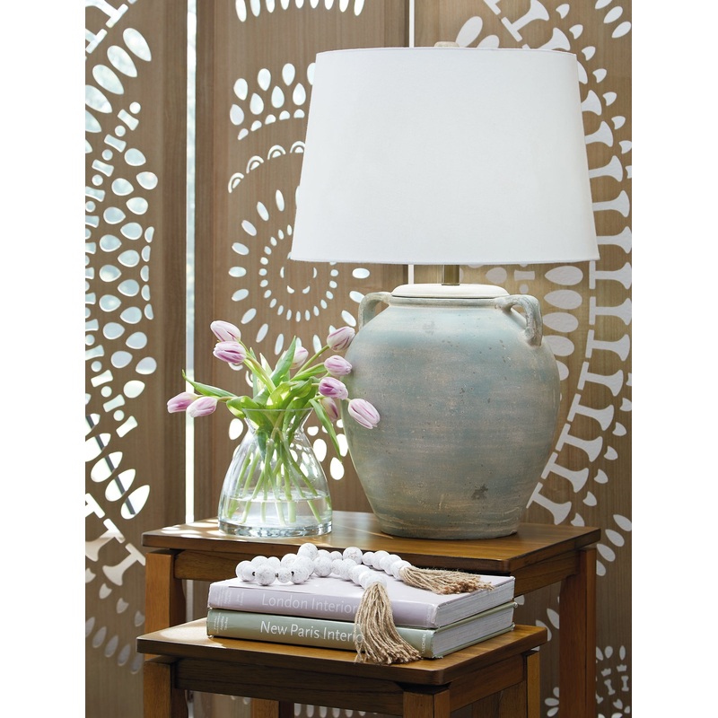 Ashley Express – Shawburg Terracotta Table Lamp (1/CN)