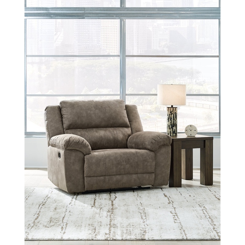 Laresview Zero Wall Wide Seat Recliner