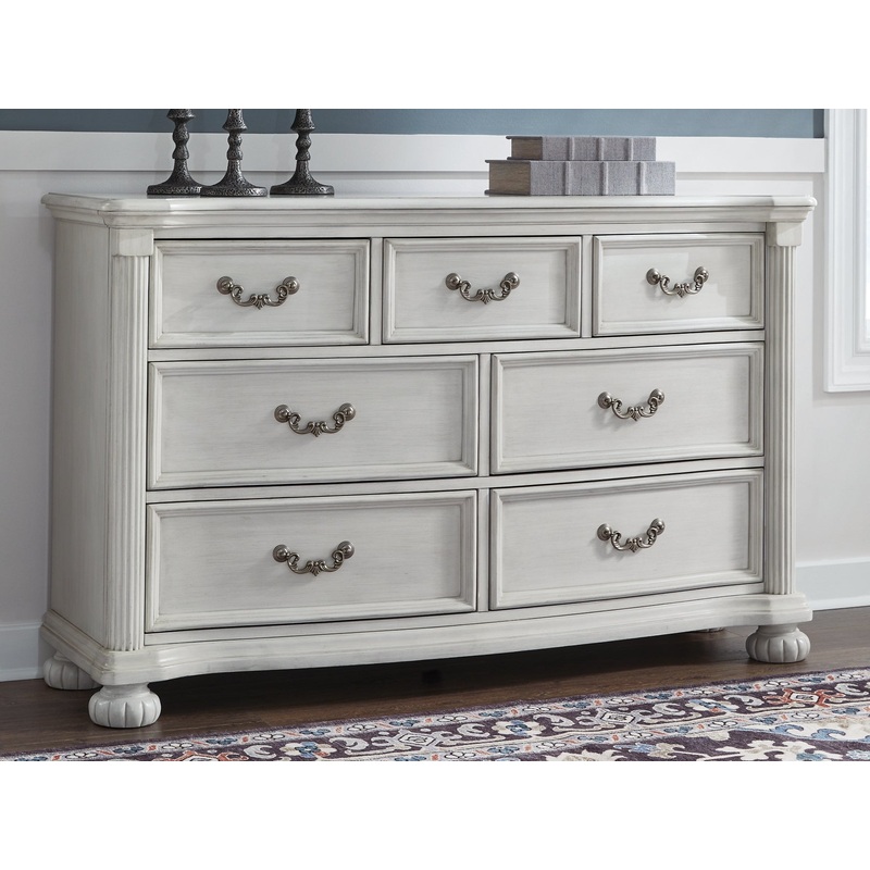 Montelaine Dresser