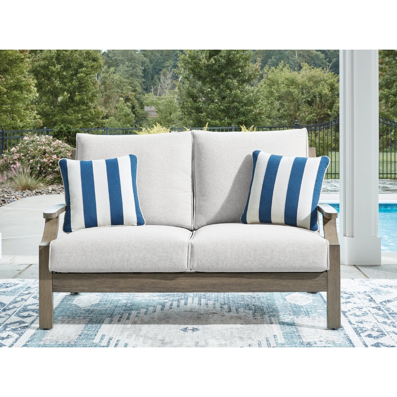 Rainier Ranch Loveseat w/Cushion