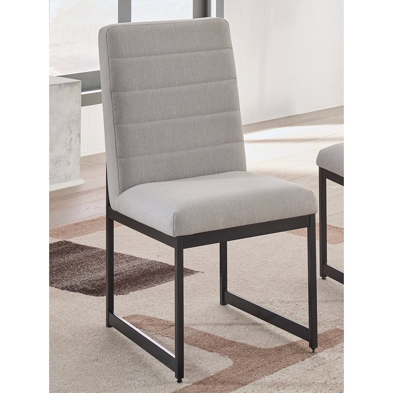 Ashley Express – Tomtyn Dining UPH Side Chair (2/CN)