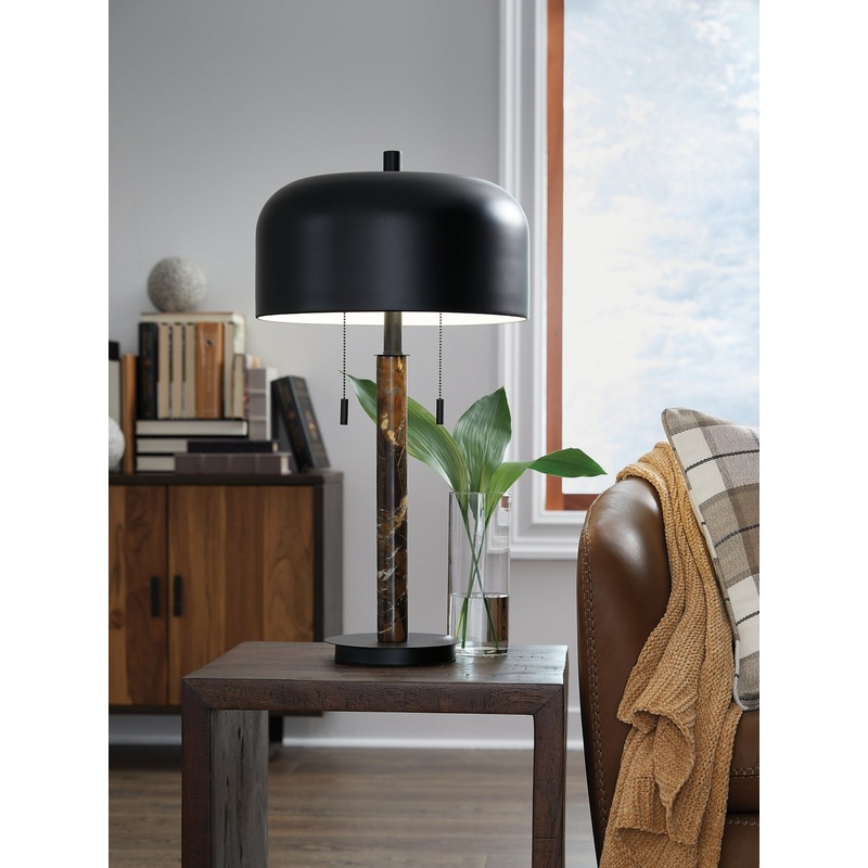 Ashley Express – Alanbert Metal Table Lamp (1/CN)