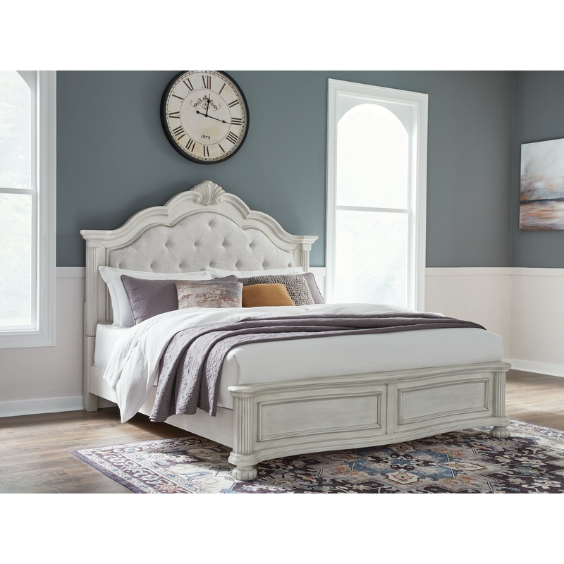 Montelaine  Upholstered Panel Bed