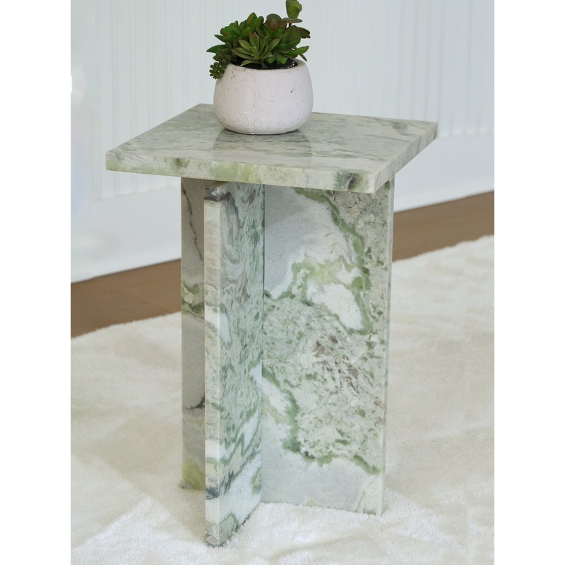 Ashley Express – Deaconwell Accent Table
