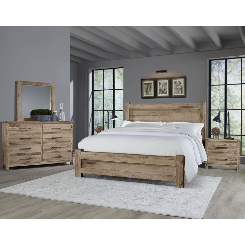 Dovetail – Poster Bed With Poster Footboard – Sun Bleached White