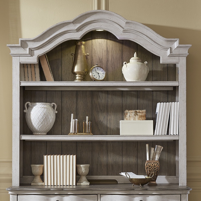 Chesapeake – Hutch|White