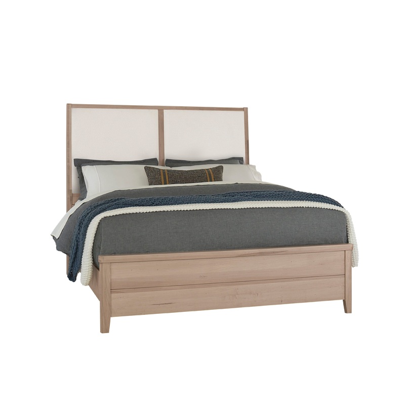 Woodbridge – Upholstered Bed – Wood