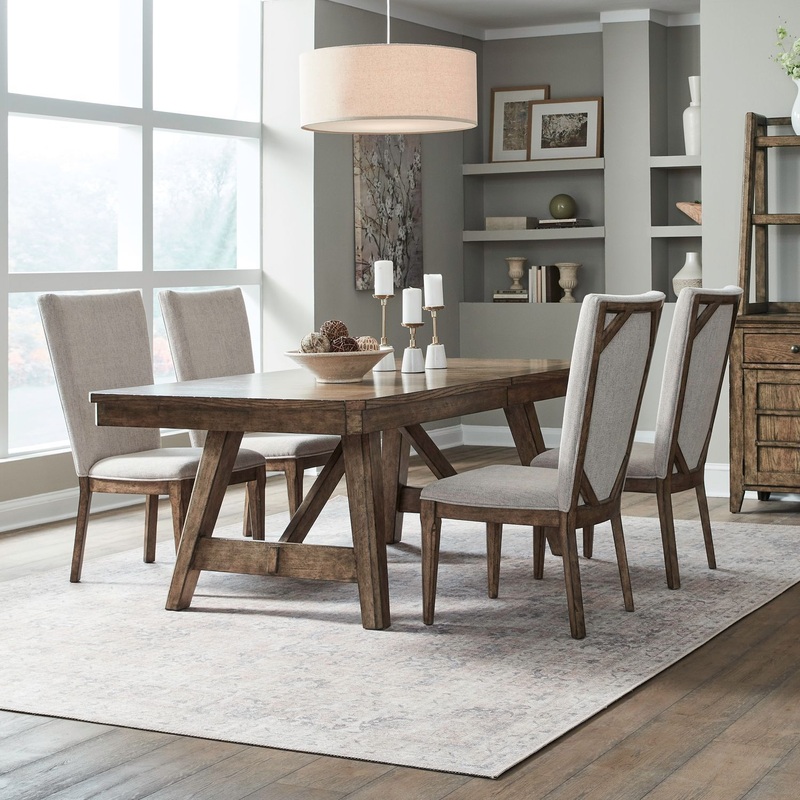 Carolina Park – Trestle Table Set
