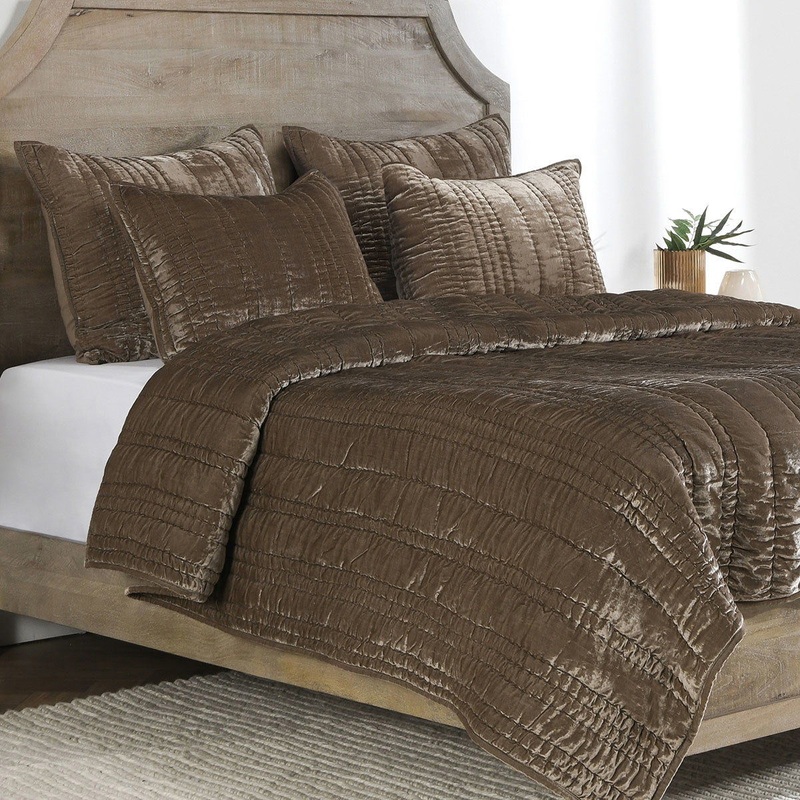 Seville – Quilt King Collection – Natural